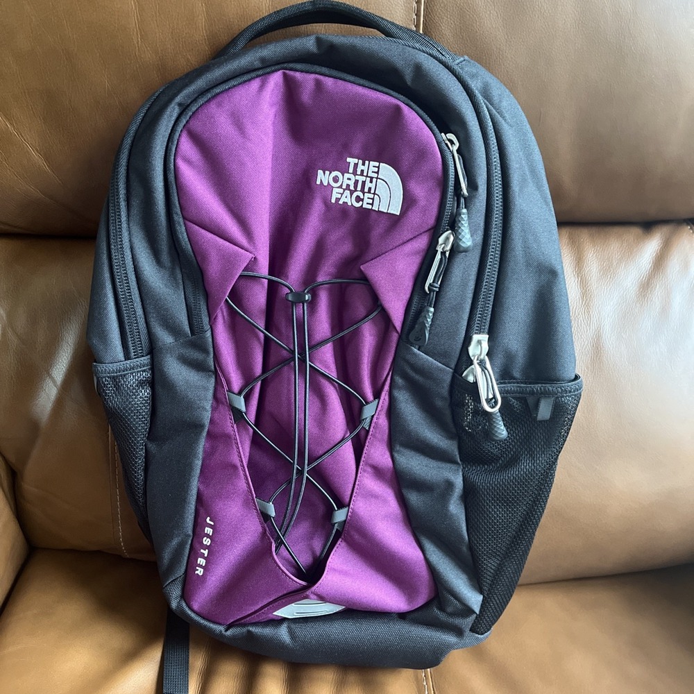THE NORTH FACE Jester Luxe Backpack Purple Black Hiking School New Without Tags